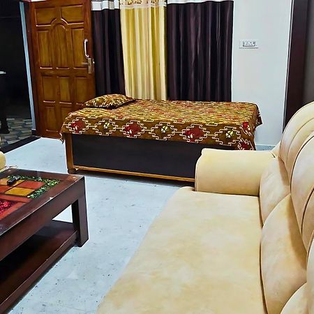 Ramayana Grand Hotel Ayodhya Экстерьер фото
