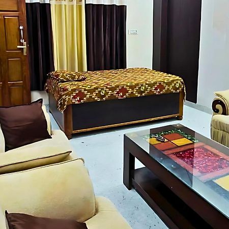 Ramayana Grand Hotel Ayodhya Экстерьер фото
