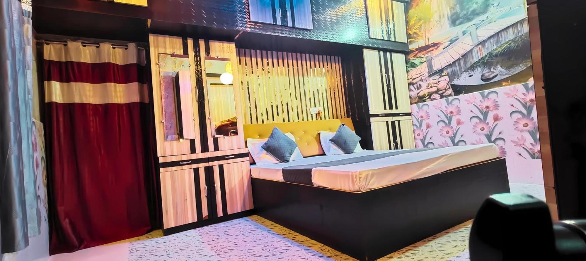 Ramayana Grand Hotel Ayodhya Экстерьер фото