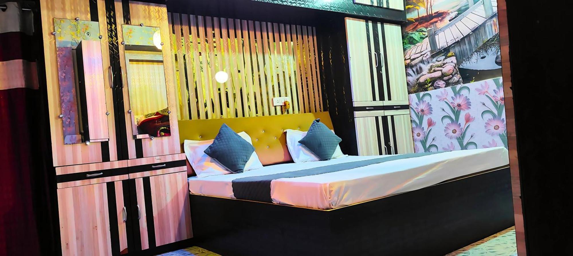 Ramayana Grand Hotel Ayodhya Экстерьер фото